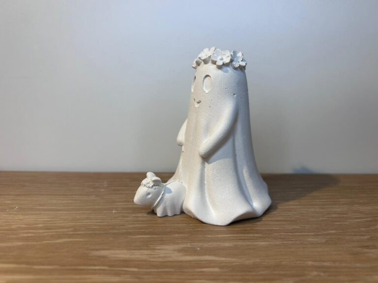 Foto Geist mit Hund seitlich Gips